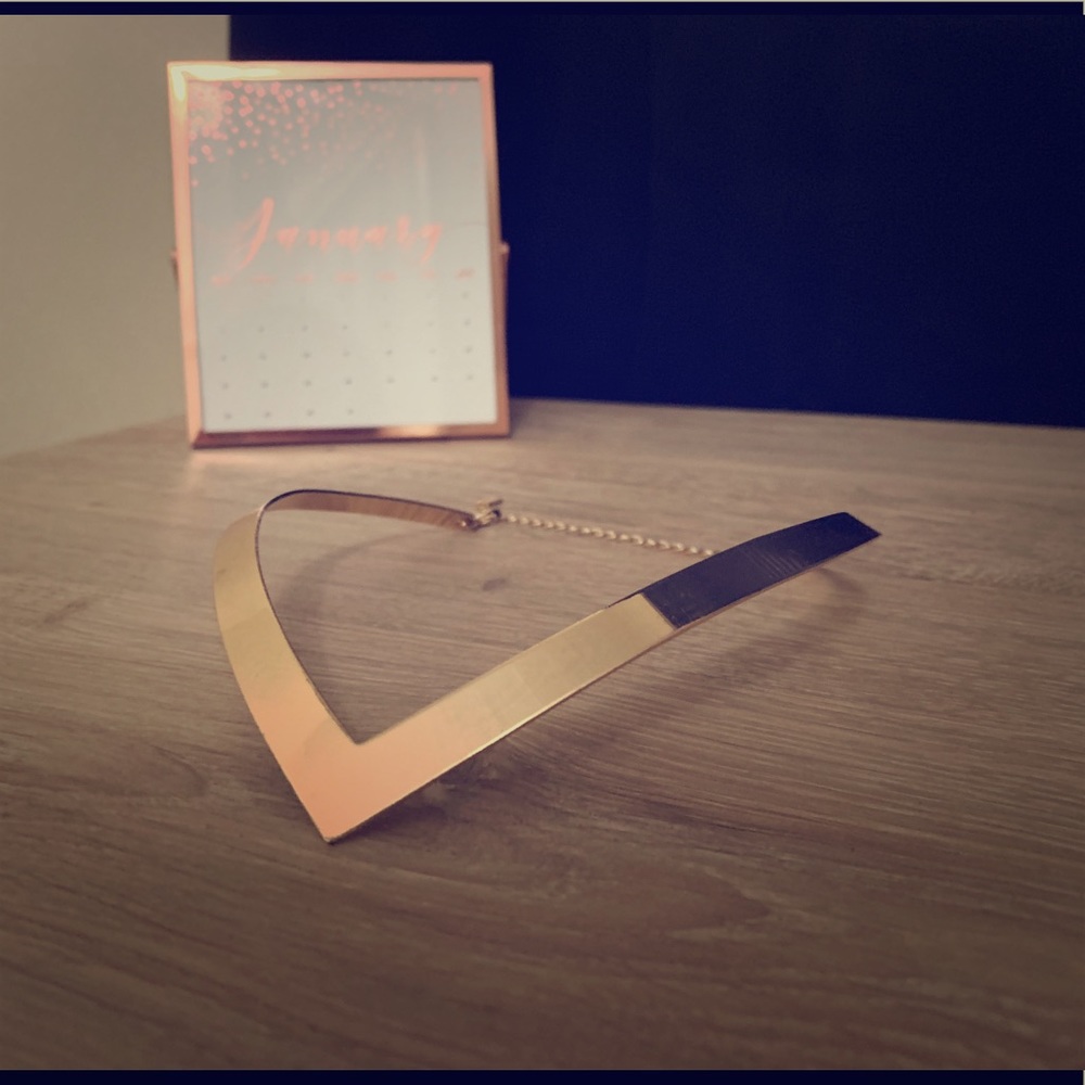 Gold costume jewelry necklace